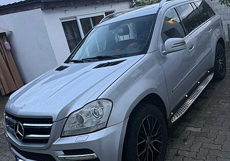 Mercedes-Benz GL 450 4MATIC AMG Edition LPG PANO