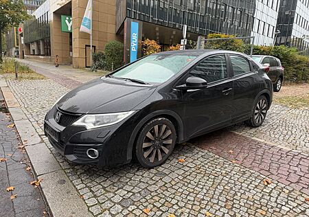 Honda Civic Lim. 5-trg. 1.8 BLACK PEARL KAMERA 1 HAND