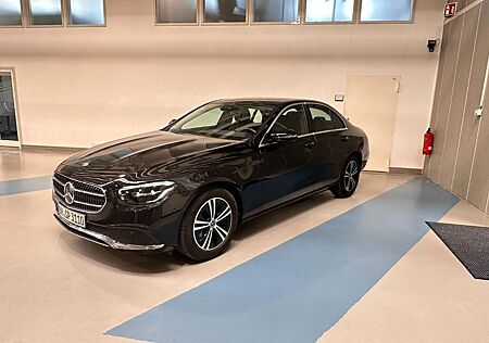 Mercedes-Benz E 200 d Autom. -