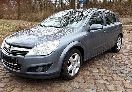 Opel Astra 1.6 Ecotec CATCH ME 85kW CATCH ME