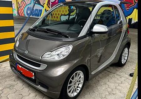 Smart ForTwo / SHZ/ Servo/ Pano/Leder/ Tüv neu