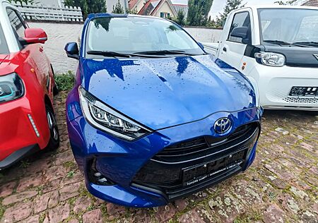 Toyota Yaris Hybrid Teamplayer Comfortpaket und Safety