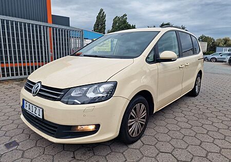 VW Sharan Volkswagen 2.0 TDI SCR DSG* Navi*7 Sitzer* Automatik