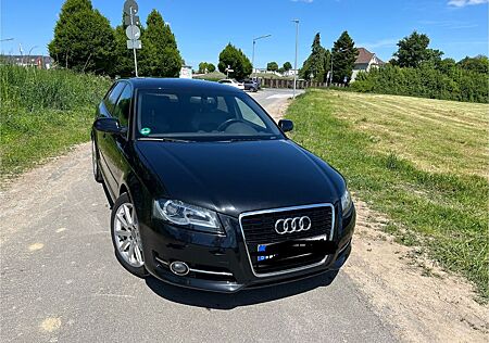Audi A3 2.0 TDI (DPF) S line Sportback S line