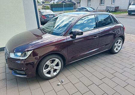 Audi A1 1.4 TFSI cod S tronic Sportback - >100.000