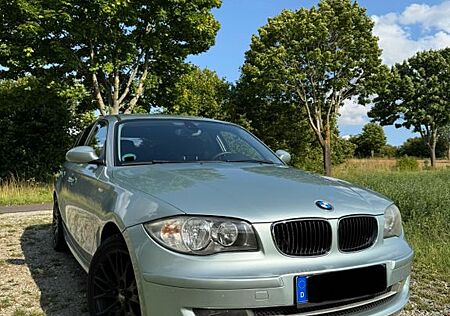 BMW 118 -E87 Automatik