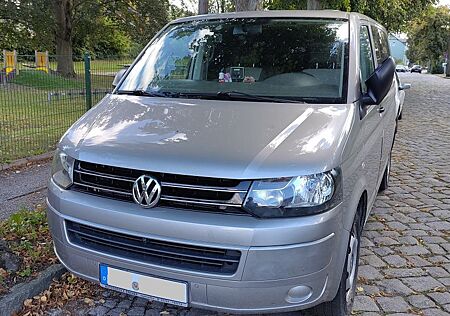 VW T5 Multivan Volkswagen gepflegt