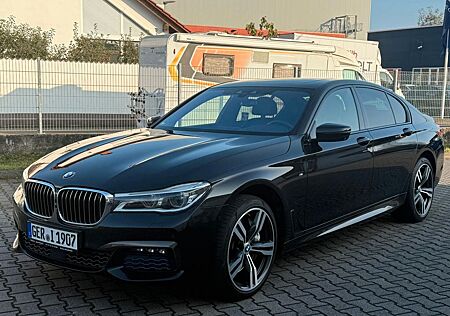 BMW 750 7.50 Lim i xDrive Schiebedach 4X SHZ