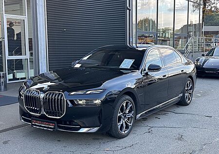 BMW 750 gebraucht kaufen BMW 750i PHEV xDrive Limousine 18,7 kWh Aut. / Ic...