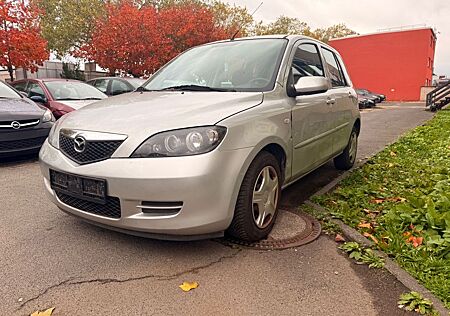 Mazda 2 gebraucht kaufen Mazda 2 Lim. 1.4 Active-TÜV NEU !!