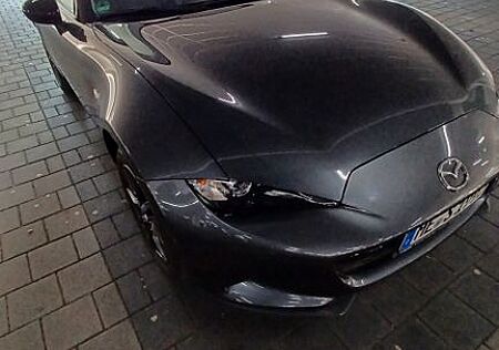 Mazda MX-5 1.5 SKYACTIV-G 132 Exclusive-Line Exclu...