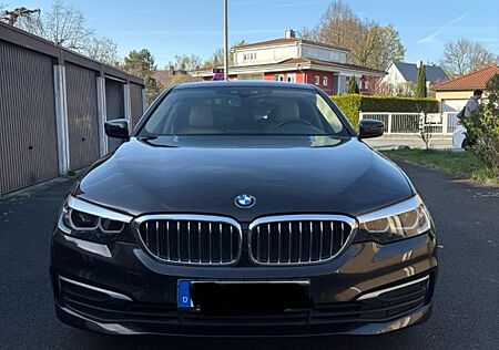 BMW 520d EfficientDynamics Edition A -