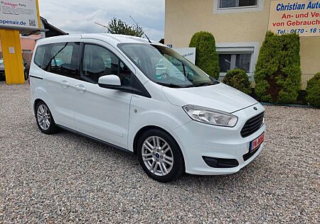Ford Tourneo Courier STLine