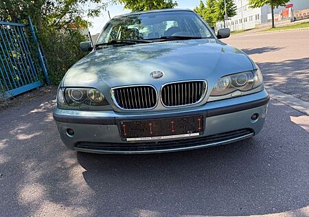 BMW 318i Edition Exclusive Edition Exclusive