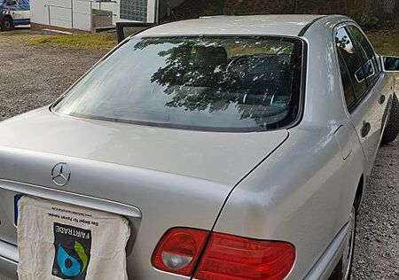 Mercedes-Benz 240