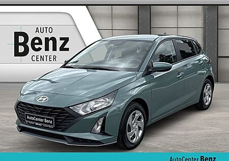 Hyundai i20 1.2 Select *R-KAMERA*TEMPOMAT*NAVI* Klima