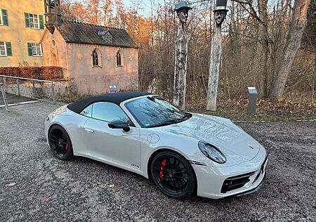 Porsche 992 Carrera 4 GTS Cabriolet Approved