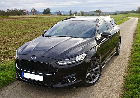 Ford Mondeo 2.0 TDCi ST-Line Turn. CARPLACCLEDAHK