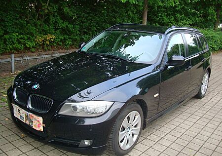 BMW 318d E91 Touring Xenon Navi SH PDC V+H DPF neu