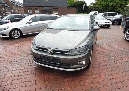 VW Polo Volkswagen VI Highline mit Top Ausstattung Top Zustand