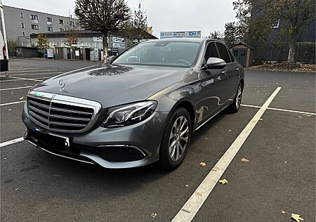 Mercedes-Benz E 220 d EXCLUSIVE Autom. 9G, MULTIBEAM