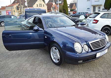 Mercedes-Benz CLK 200 Coupe Sport Automatik Glasschiebedach Kl