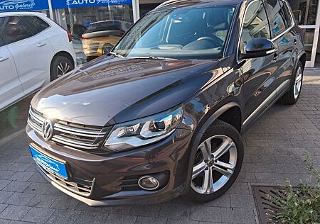 VW Tiguan Volkswagen Lounge Sport & Style BMT /Kamera/Navi/Alu