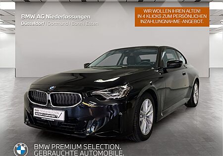 BMW 220i Coupé Navi Kamera Driv.Assist LED