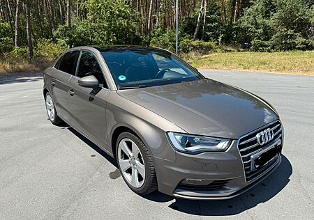 Audi A3 Lim. 2.0 TDI Ambition AHK/Panorama/Xenon