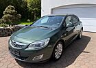 Opel Astra J 5-trg. Design Edition,8xbereift,2HD