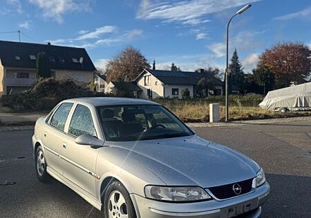 Opel Vectra 2.0 AUTOMATIK