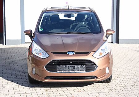 Ford B-Max Titanium <Klima /Panorama/ PDC>