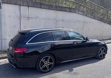 Mercedes-Benz C 250 d 4MATIC T AMG Line Autom. AMG Line
