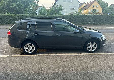 VW Golf Volkswagen 1.6 TDI BMT