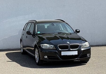 BMW 318i Touring/TEMP./SHZ/PDC/MFL/1.HAND/