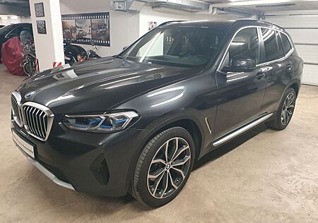 BMW X3 xDrive 30i*Laser*Keyless-Go*Elektr.-Sitze*