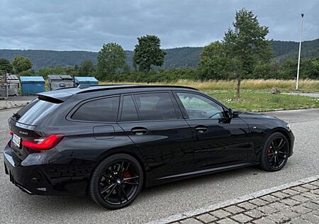 BMW 340 M340i xDrive Touring Auto -