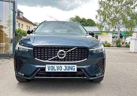 Volvo XC 60 XC60 B5 Plus Dark AWD/2 Pakete/Panorama-SD/+