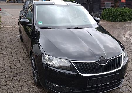 Skoda Rapid 1.2 TSI 81kW Active Spaceback Active