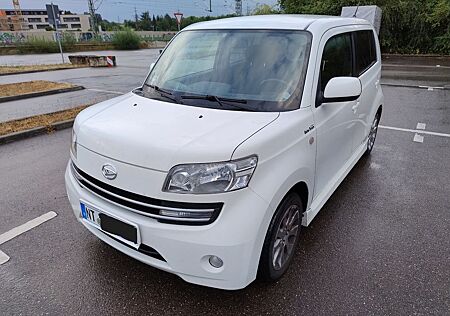 Daihatsu Materia 1.5 8x bereift, AHK
