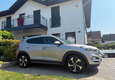Hyundai Tucson 2.0 CRDi 100kW Style 2WD Style