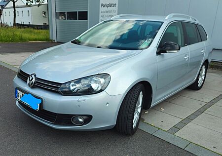 VW Golf Volkswagen 1.6 TDI Style Variant Style