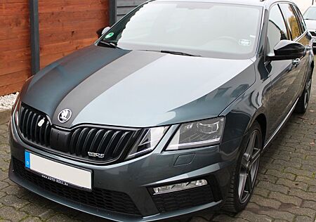 Skoda Octavia 2.0 TSI DSG RS Combi RS