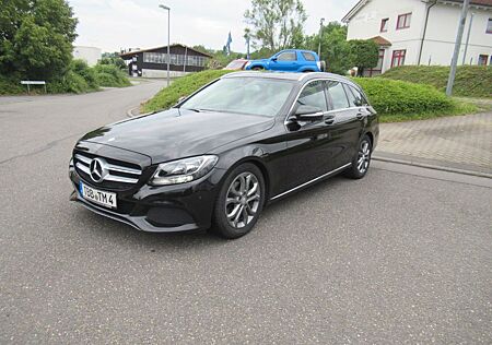 Mercedes-Benz C 200 C200d T-Modell Avantgarde *Luftfahrwerk*