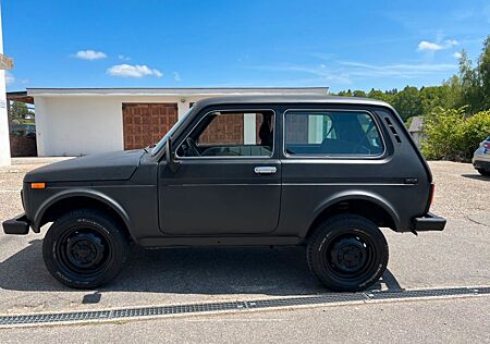 Lada Niva 1.7 L Raptor 4x4 LED