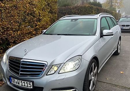 Mercedes-Benz E 350 CDI T BlueEFFICIENCY AVANTGARDE AVANTGARDE