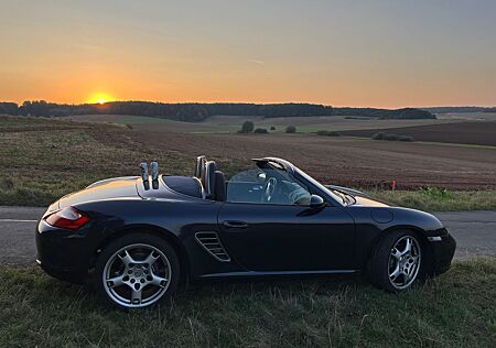 Porsche Boxster 987, Top Zustand, neue Reifen