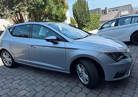 Seat Leon 1.5 TSI ACT 150PS Xcellence DSG ACC+Kamera