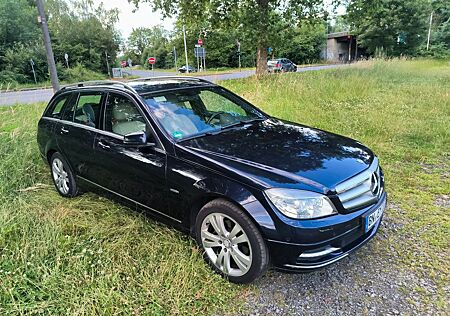 Mercedes-Benz C 180 CGI T BlueEFFICIENCY AVANTGARDE AVANTGARDE
