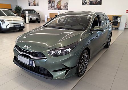 Kia Cee'd Ceed SW 1.5 T-GDI Kombi DCT7 Spirit Navi
